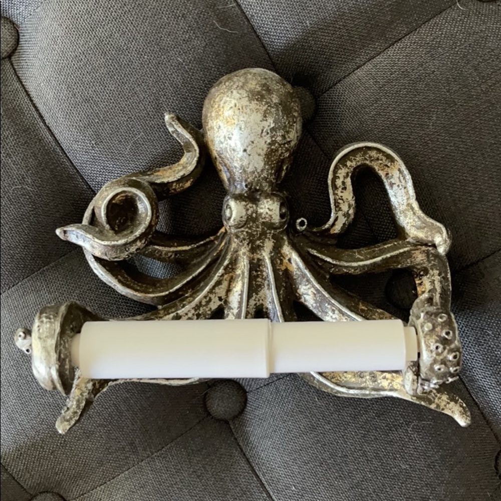 Octopus Toilet Paper Holder